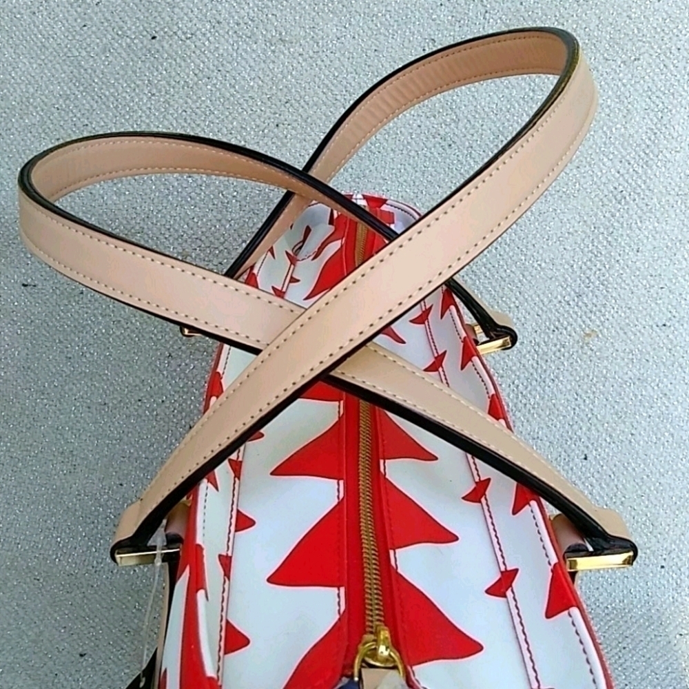 Kate Spade South of Border Medium Harmony Chevron Red and White Tote Bag - Picture 7 of 16
